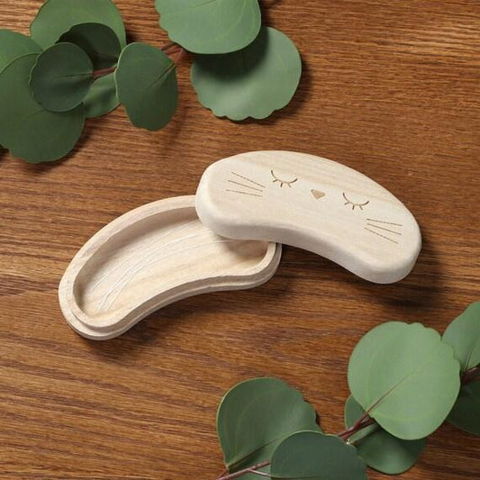 猫のひげケース 桐製